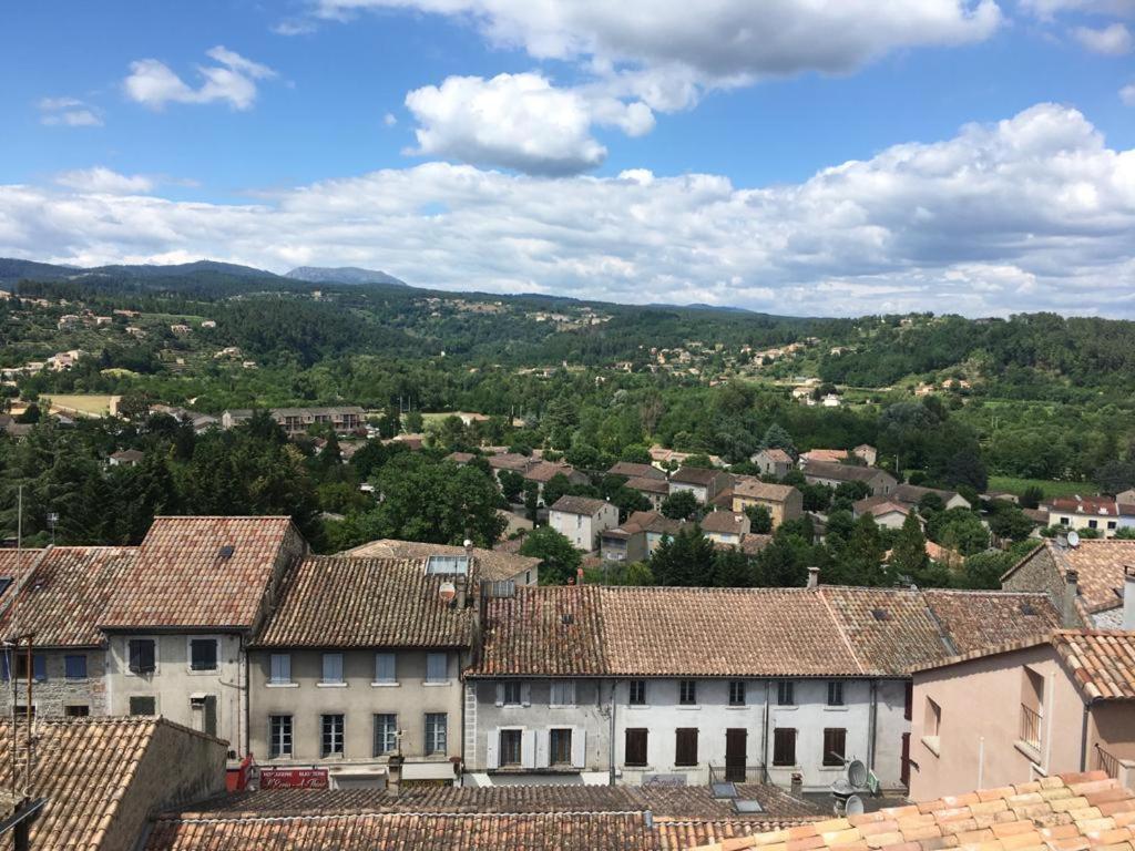 Logement De Charme A Joyeuse Lägenhet Exteriör bild